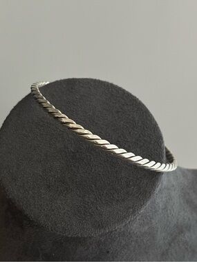 Authentic Tiffany & Co. Twist Braided Rope 925 Sterling Silver Bracelet Bangle